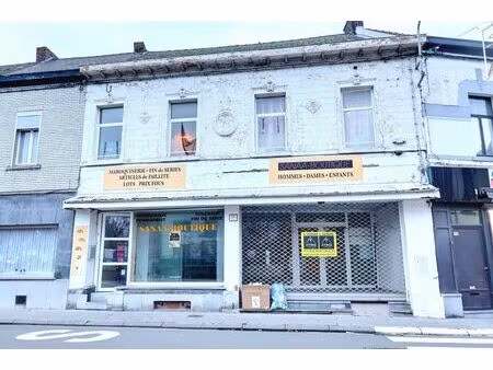 surface commerciale à louer à joseph wauters 13 boussoit (vbb51993)