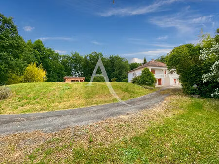 vente maison 7 pièces  150.00m²  bourlens