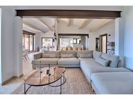 vente maison 6 pièces 241 m² à hyeres (83400)  2 487 000 €