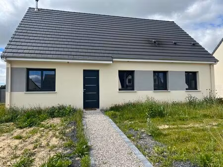 location maison 3 pièces 90 m² à berteaucourt-lès-thennes (80110)