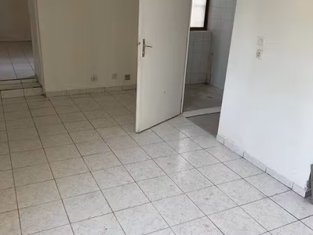 vente maison 6 pièces 180 m² à pavant (02310)  110 000 €
