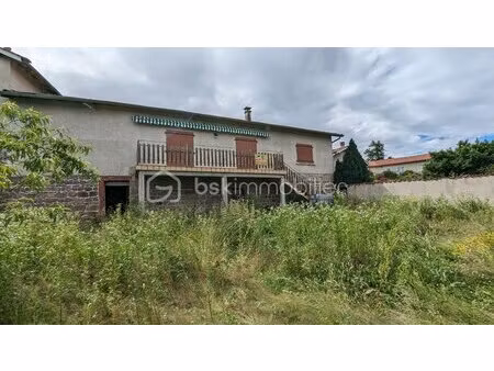 maison de 53 m² à haute-rivoire