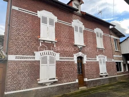 maison ancienne de 120 m² à songeons