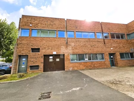 location local d'activités evry courcouronnes 91080