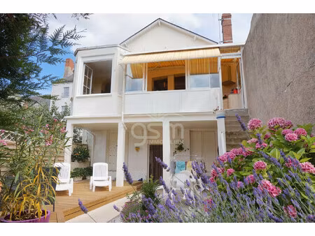 habitation et local commercial