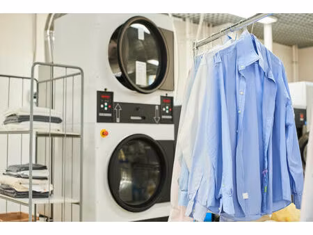 vente commerce 60 m² dinan (22100)