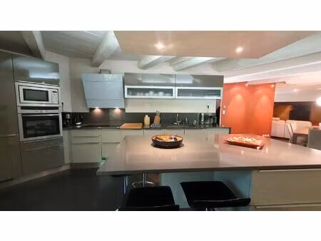 vente maison 8 pièces 218 m² rignac (12390)