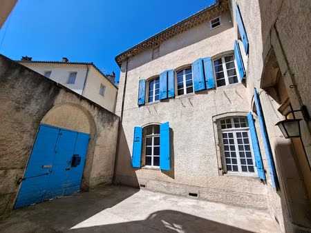 belle opportunité à malaucène pour création activité ou habitation