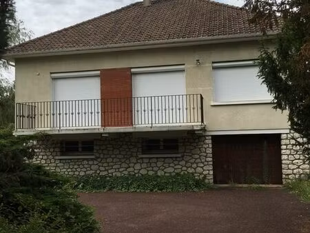 loue place de parking extérieur vacances dans propriété