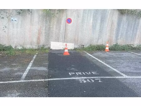 stationnement mougins m² t- à vendre  16 000 €