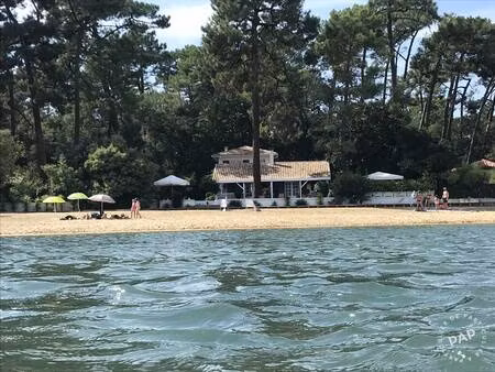 villa de 164 m² sur la rive ouest du lac marin d'hossegor avec un terrain de 2.130 m² : - 