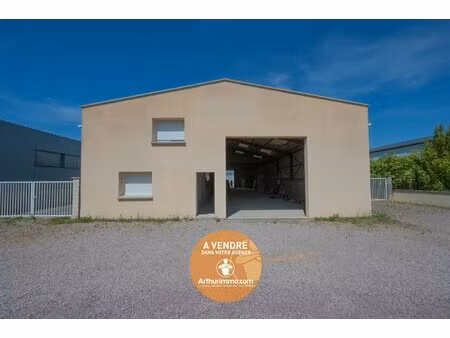 local d'activité 330m2 à douvres-la-délivrande