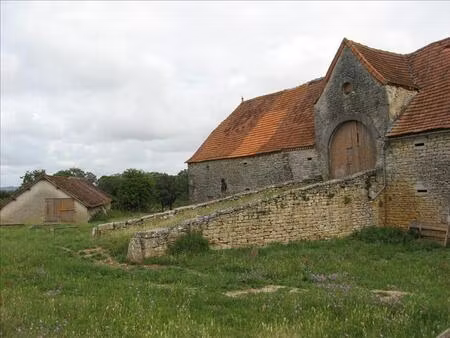 vente maison 3 pièces 400 m² cœur de causse (46240)