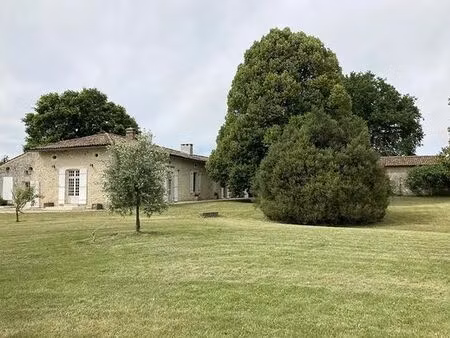 maison de campagne exclusive de 285 m2 en vente chepniers  nouvelle-aquitaine