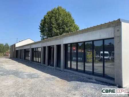 location bureau mont de marsan 114 m²