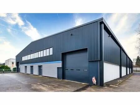 location local d'activités le blanc mesnil 2 504 m²