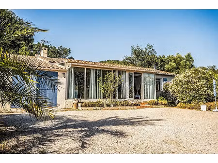 vente maison 4 pièces 103 m² à la roquebrussanne (83136)  405 000 €