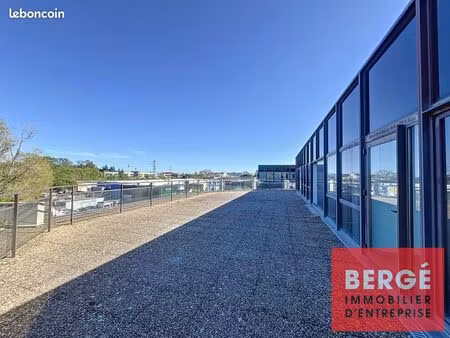 bureaux 1000 m² mandelieu-la-napoule