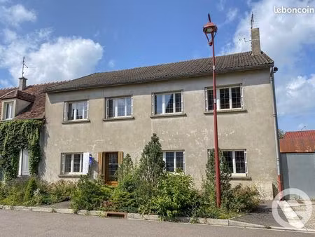 maison 6 pièces 193 m²