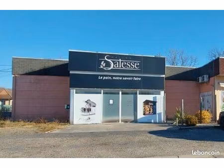 local commercial 440 m² saint pantaleon de larche