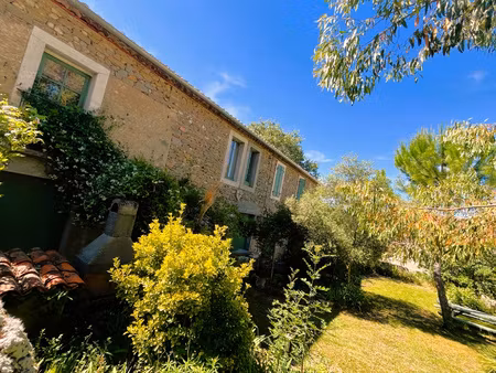a vendre maison en pierre jardin st hilaire
