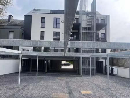arlon – gare – parking extérieur sécurisé dans une résidence