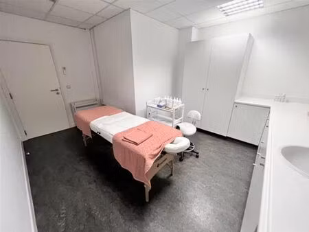 praktijkruimte in consultatiecentrum op toplocatie