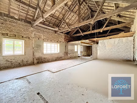 maison de 210 m² sur 5 607 m² proche montendre et jonzac