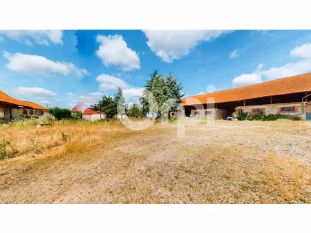 vente ferme 6 pièces 240 m² à soissons (02200)  264 900 €