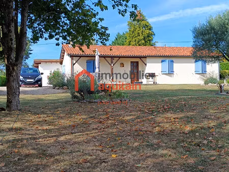 vente maison 4 pièces 100 m² bonneville-et-saint-avit-de-fumadières (24230)