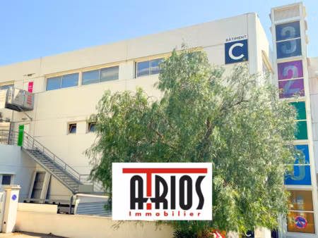 location bureau 80m2 la seyne-sur-mer (83500) - 1160 € - surface privée