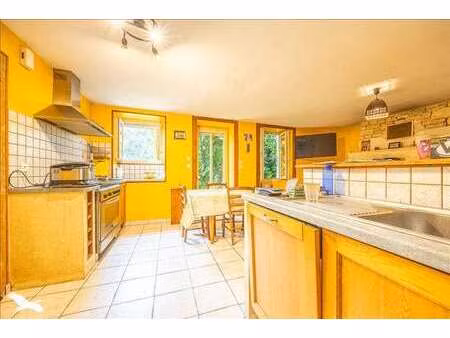 vente longère et corps de ferme à prin-deyrançon (79210) : à vendre / 126m² prin-deyrançon