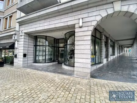 luxe winkelruimte 90m² op toplocatie in wemme