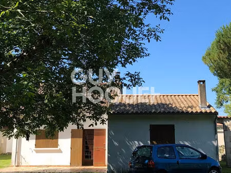 maison de charme avec dépendances à 3 min de cozes ? un cadre paisible à découvrir !