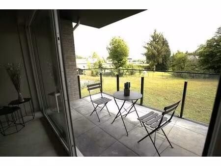 superbe appartement 2 chambres avec balcon.