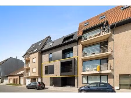 ruim appartement met 2 slaapkamers te koop in een nieuwbo...