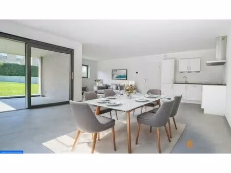 appartement 2 ch. 124 19 m² + dressing + terrasse de 9 4 m²