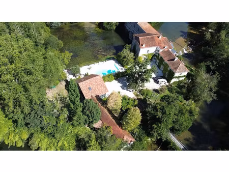 vente maison 15 pièces 524 m² à parcoul (24410)  975 000 €