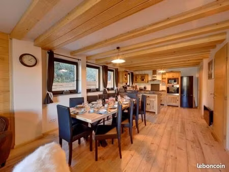 chalet 6 pièces 150 m²