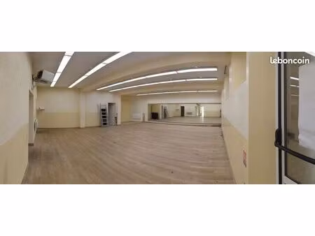 salle de sport  danse avec parquet