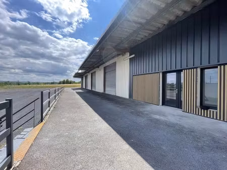 local d'activite - 1500 m2 - a vendre - belle visibilite entre soissons et chateau thierry