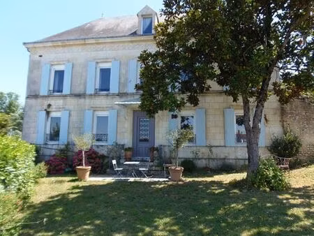 maison de luxe de 328 m2 en vente saint-thomas-de-conac  france