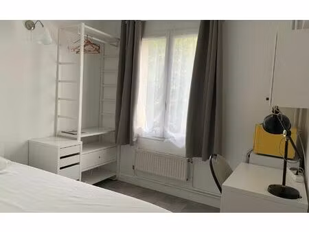 location appartement  11.4 m² t-1 à saclay  450 €