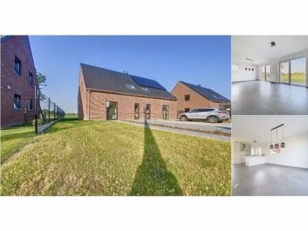 maison à vendre avec terrasse et jardin   saint-léger (vbb46308)