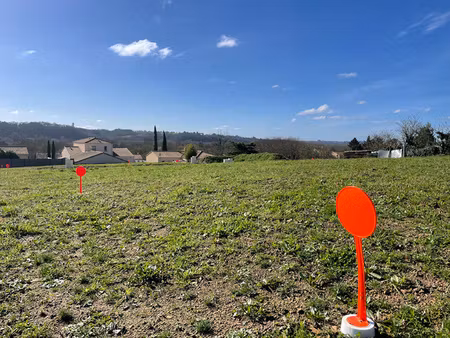 terrain viabilisé idéalement situé sur oudon