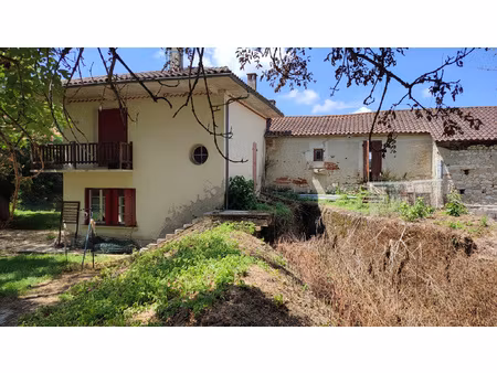 moulin a restaurer avec une partie habitable de 110 m2   15