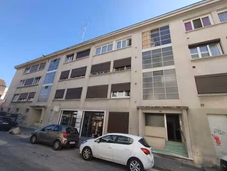 location garage 16 m² à annemasse (74100)