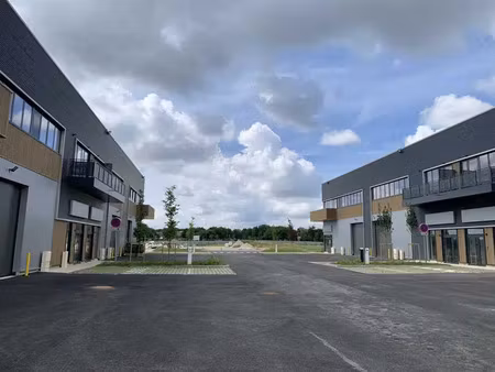 location bureau chalifert 77144