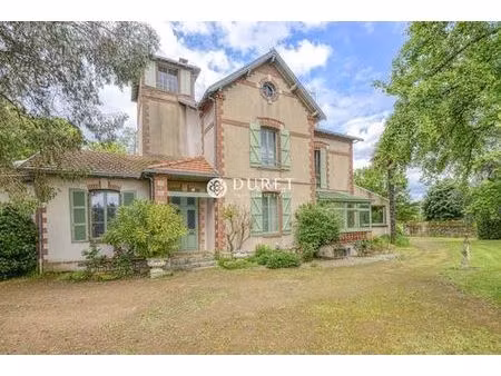 maison de luxe de 214 m2 en vente cugand  france