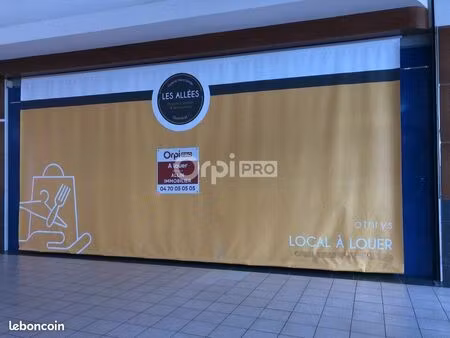 local commercial 107 m²